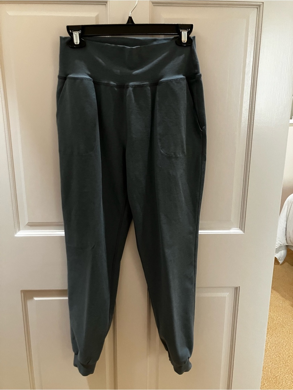 Beyond Yoga Green High-Waist Seamless Leggings